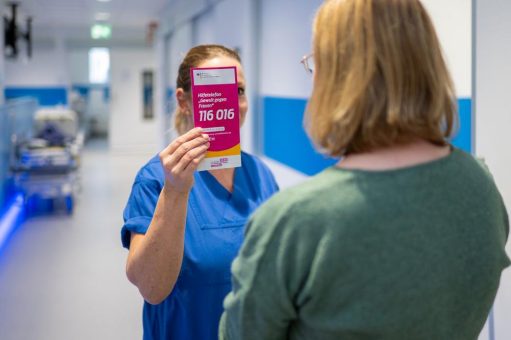 Mut zum Hinschauen: Wie das Klinikum Karlsruhe Betroffene von Gewalt unterstützt