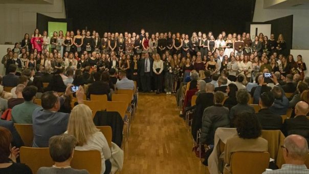 Startklar für (mehr) Bildung: PHKA gratuliert ihren Bachelor- und Master-Absolvent:innen