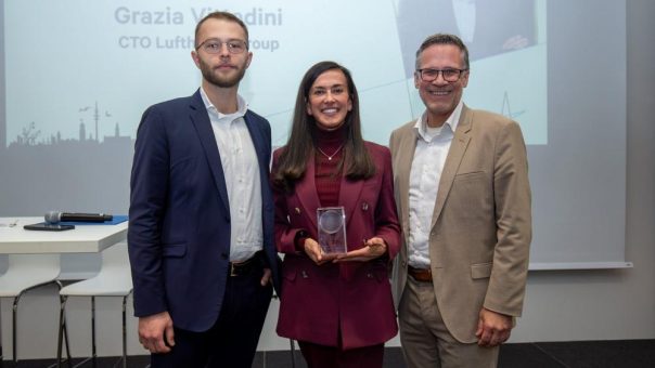 Erste Verleihung der Manfred-Fuchs-Ehrung: DGLR ehrt Grazia Vittadini mit neuer Auszeichnung für Führungskräfte