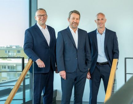 TÜV SÜD konzentriert Leistungen von zwei Divisionen in der neuen Division Industry & Infrastructure