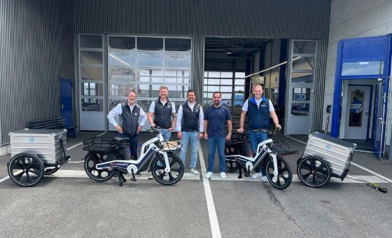 Effizient und cool: Die neuen E-Bikes für TÜV SÜD-Prüfer