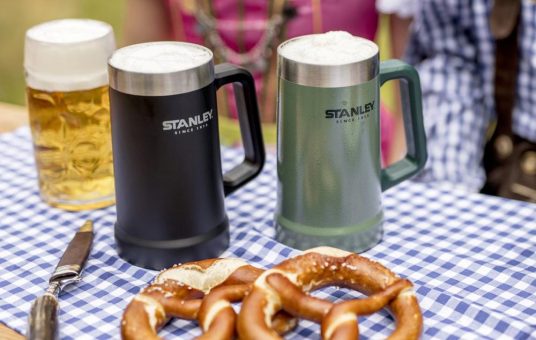 Der ultimative Bierkrug mit Vakuumisolierung – der Stanley Adventure Vacuum Stein