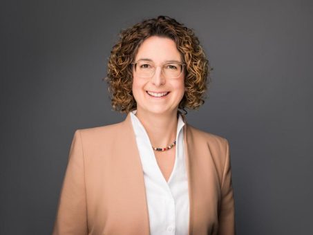 Zukunft im Blick: Ab 2027 übernimmt Sabine König den Vorstandsvorsitz und Patric Karwatzki wird Vorstandsmitglied der LBS NordOst