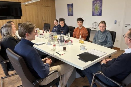 KJP will Rederecht im Kreistag