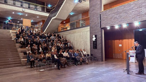 FHM Waldshut verabschiedet Absolvierende der berufsbegleitenden Studiengänge BWL und Sozialpädagogik & Management