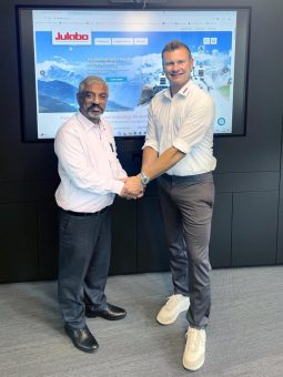 JULABO geht langfristige Partnerschaft mit SRICO in Indien ein