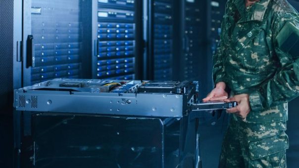 Ultrarobuste Rechnerarchitekturen für taktische Edge-Computing-Umgebungen