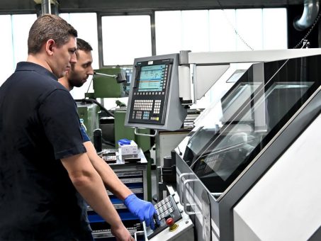 Verschleiß in Maschinenbau-Komponenten: Warum Hartmetall-Sonderteile konstruktiv an Bedeutung gewinnen