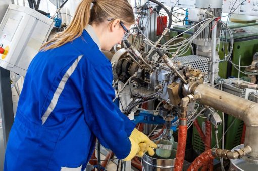 SKZ startet neues Forschungsprojekt „CloseT“ für nachhaltiges Recycling von Alttextilien