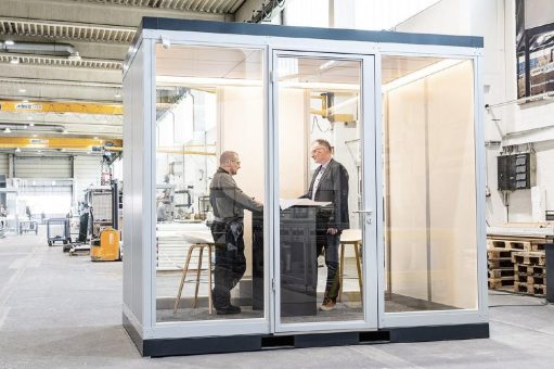 Arbeiten in lauten Umgebungen: KLEUSBERG präsentiert den CoWoCube®