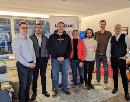 TÜV SÜD zertifiziert KI-Managementsysteme nach ISO/IEC 42001