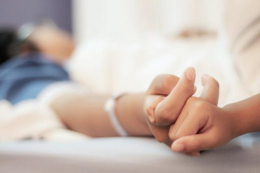 Digitales Abschluss-Symposium zum Projekt Avenue-Pal: Dank Leitlinien Sterbenden Verlegungsstress ersparen