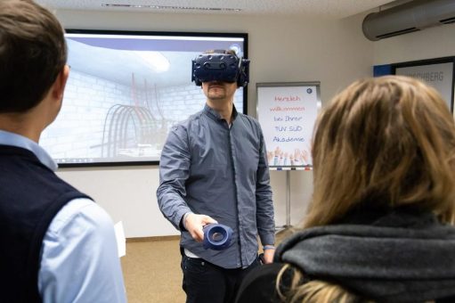 Virtuelle Welten: TÜV SÜD Akademie auf der Learntec 2022