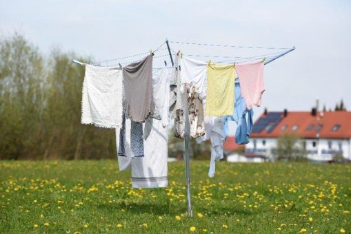 TÜV SÜD prüft Qualität von Wäschespinnen