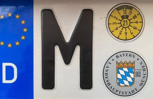 TÜV SÜD: Neues Jahr – neue Farbe