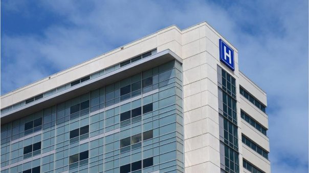 Brüstungskanal 93: die perfekte Lösung im Gesundheits- und Sozialwesen