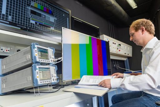 TÜV SÜD gibt Tipps für den Kauf von Computermonitoren