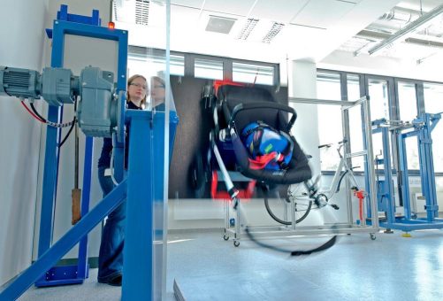 TÜV SÜD gibt Tipps für den Kauf von Kinderwagen