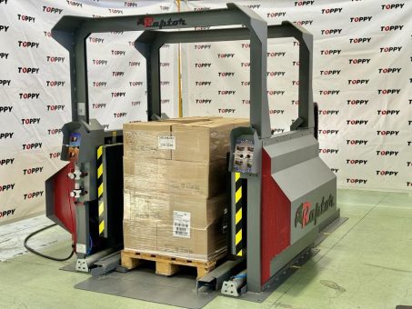 Toppy RAPTOR: Der stationäre Palettenwechsler, der Sicherheit und Prozesseffizienz neu definiert