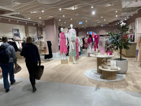 Nach erfolgreichem Start: Phase Eight lädt Hamburgerinnen zum Welcome Day in der HafenCity ein