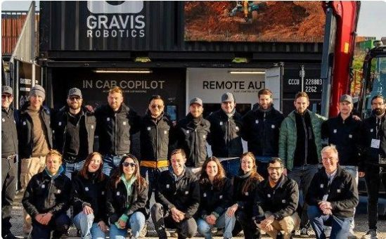 Im Bereich der Robotik überzeugt das ETH-Zürich-Spin-off Gravis Robotics Investoren von seiner Vision einer autonomen Baustelle