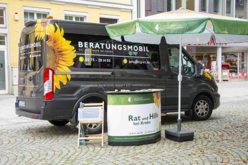 Das Beratungsmobil der Sächsischen Krebsgesellschaft e. V. kommt