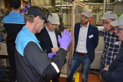 Die Welt der Polyurethane entdecken – FSK-Workshop „Polyurethan für Einsteiger“ bei Covestro in Oldenburg