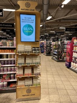 Premium-Abverkaufsunterstützung: Nature Love und HeckTeam bringen Display-Innovation in den Handel