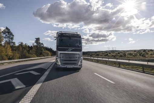 Volvo Trucks erneut mit fünf Sternen im Euro NCAP-Sicherheitsrating für den Volvo FH ausgezeichnet