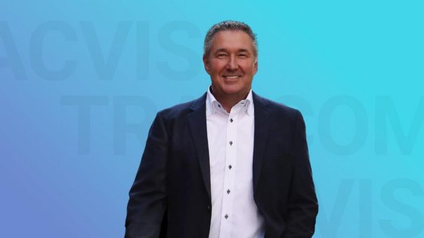 Die acvis GmbH geht eine Partnerschaft mit KITICON für die Vermarktung ihres innovativen Reise-CMS Travcom24 ein