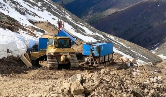 Sitka Gold meldet bis zu 22,8 g/t Gold: Drei weitere Ziele liefern starke Goldgehalte