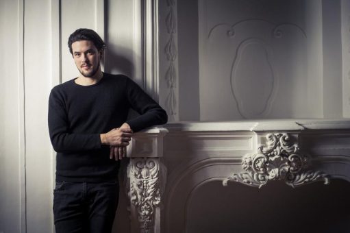 Andrè Schuen mit Liederabend in neuer Kammermusik-Bestuhlung im Alfried Krupp Saal