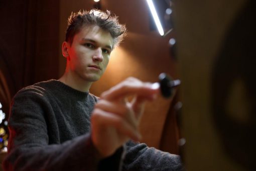Junge Orgelpreisträger*innen spielen Bach, Dupré und Franck