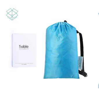 Der neue Luftsofa von Sable für Reisen , Campen, Hinterhofgrillen und Strand