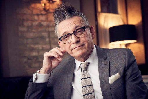 Götz Alsmann tritt mit WDR Bigband und Funkhausorchester auf