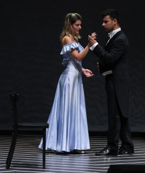 Verdis „Rigoletto“ kehrt auf die Bühne des Aalto-Theaters zurück