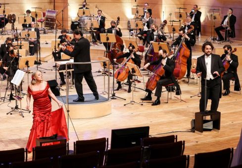 Stimmungsvoller Operettenabend aus der Philharmonie Essen