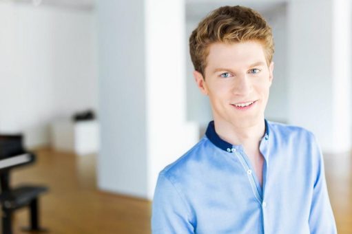 Ivor Bolton dirigiert Mozart und Bruckner