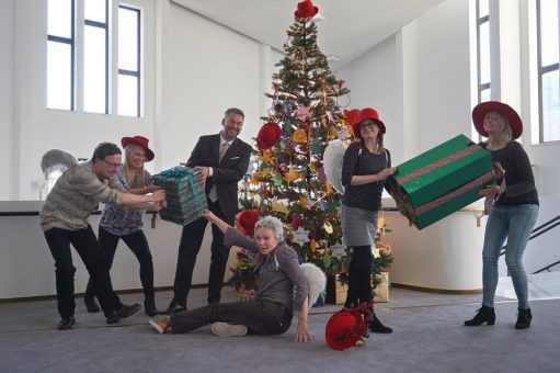 Wunschbaum im Aalto-Theater soll Kinderwünsche erfüllen