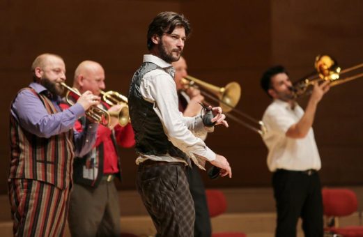 Mnozil Brass eröffnet Reihe „Entertainment“