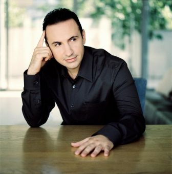 Besetzungsänderung: Simon Trpčeski spielt Tschaikowskis Klavierkonzert