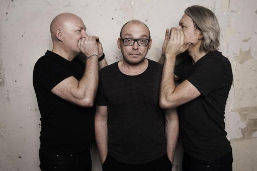 Bugge Wesseltoft mit seinem neuen Jazz-Trio Rymden zu Gast