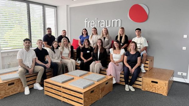 13 Azubis und Studierende beginnen ihre Karriere bei REIFF