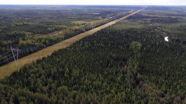 Stromnetze, Batterien, Batteriespeicher und Elektroautos brauchen kritische Metalle