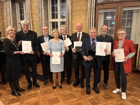 Verdienstmedaille für Hermann Layher