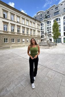 Maschinenbau-Studentin der Hochschule Osnabrück holt EM-Silber in Eisschwimmen