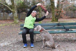 Warum ein Hund so gut für unsere Rückengesundheit ist