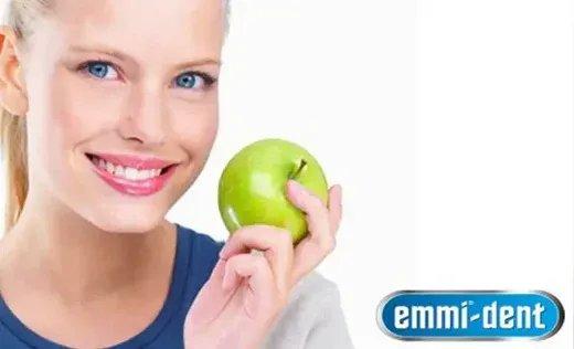 Zähneputzen ohne Schrubben: So funktioniert Ultraschall-Zahnpflege richtig