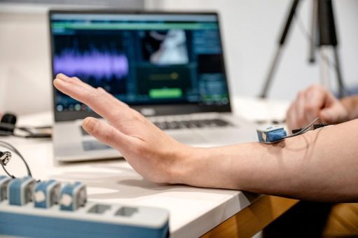 Bewegungsdaten von Musiker*innen klinisch nutzbar machen: Digitale Unterstützung für die Physiotherapie