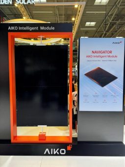 Aiko Solar stellt intelligentes Solarmodul „Navigator“ vor